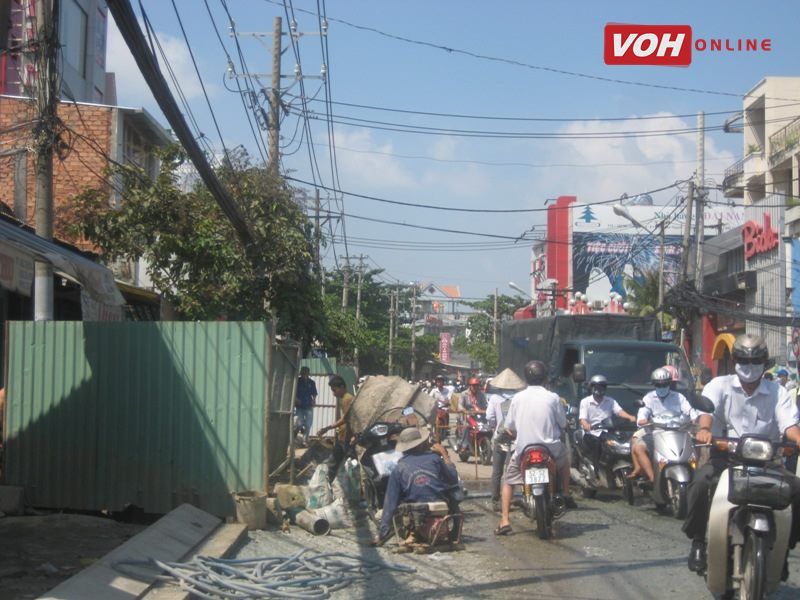 TPHCM: Ngưng đào đường dịp lễ 30/4