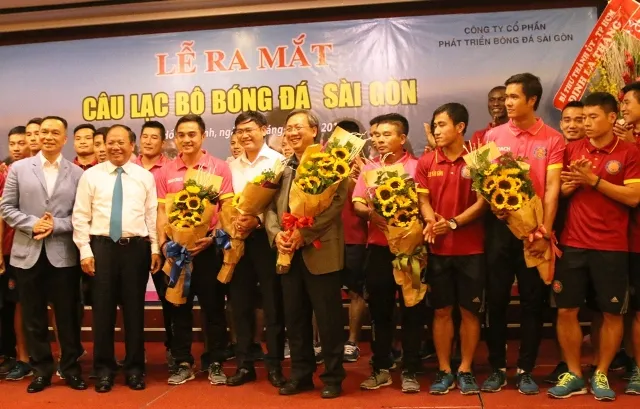Ra mắt câu lạc bộ bóng đá Sài Gòn