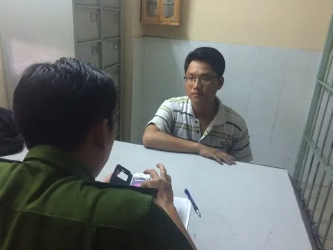 Bắt kẻ dùng dao cướp tiệm vàng giữa ban ngày