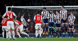 Kết quả bóng đá (22/4): Sanchez giúp Arsenal đòi lại vị trí thứ 3 từ tay Man City