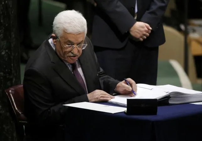 Lễ ký kết hiệp ước khí hậu giữa Palestine – Israel biến thành “cuộc chiến”