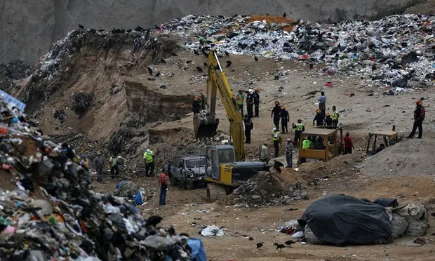 Guatemala: Hàng chục người mất tích do “núi rác” sụp đổ