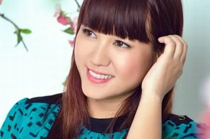 Ngọc Linh tái xuất với Lưu Bút Ngày Xanh