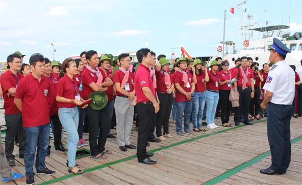 BTL Vùng Cảnh sát biển 3 giao lưu với  Đoàn Thanh niên khối Dân – Chính – Đảng TPHCM