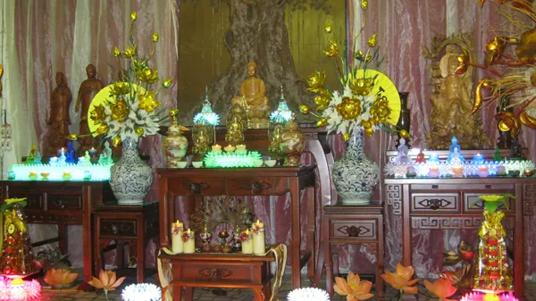 Trưng bày hơn 400 tác phẩm nghệ thuật Phật giáo “Mùa hoa sen nở”