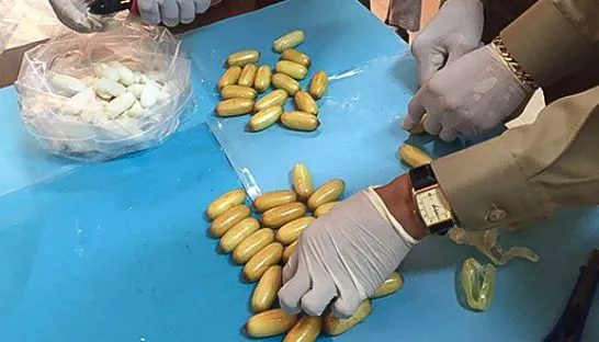 Campuchia: Nuốt 70 gói ma túy vào bụng, vẫn bị “nhìn” thấy