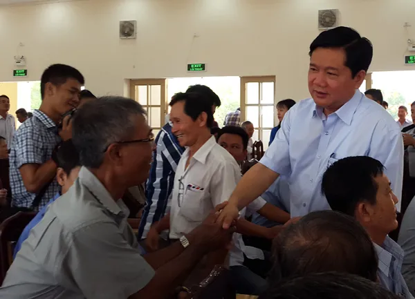 Bí thư Thành ủy Đinh La Thăng đề nghị xem xét việc công ty gây ô nhiễm môi trường  