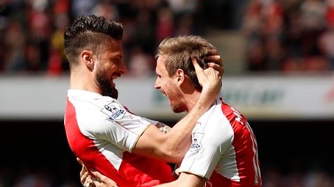 Kết quả bóng đá ngày 16/5: Tân vương Leicester suýt thua cựu vương Chelsea, Arsenal soán ngôi thứ 2 của Tottenham