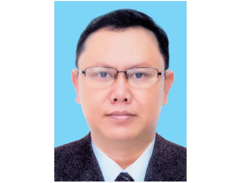 Đơn vị bầu cử số 17 - Quận Bình Thạnh: Đoàn Tạ Cửu Long
