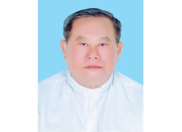 Đơn vị bầu cử số 22 - Quận Tân Bình: Linh mục Trần Văn Lưu
