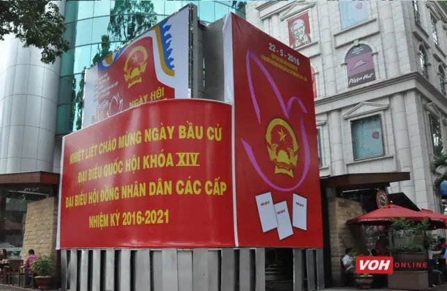 TPHCM rộn ràng đón ngày bầu cử