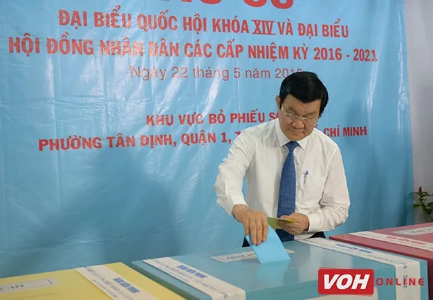 Cử tri cả nước đi bầu đại biểu Quốc hội khóa XIV và HĐND các cấp nhiệm kỳ 2016-2021