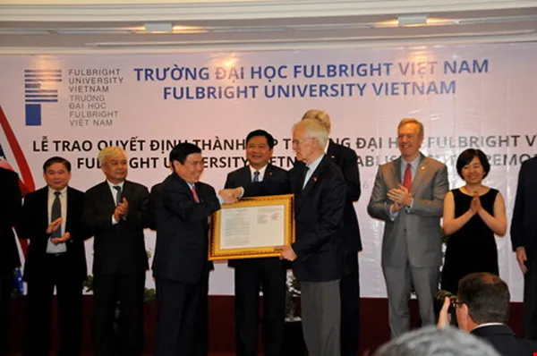 Ông Đinh La Thăng dự lễ công bố thành lập Đại học Fulbright Việt Nam