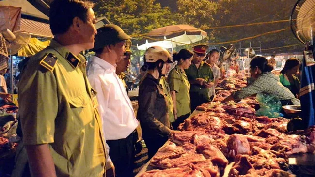 Xử phạt gần 8.000 cơ sở vi phạm ATTP