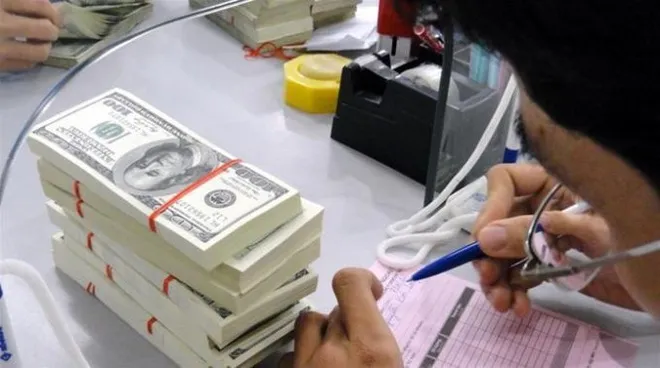 Từ ngày 1/6 ngân hàng chính thức mở lại cho vay ngoại tệ