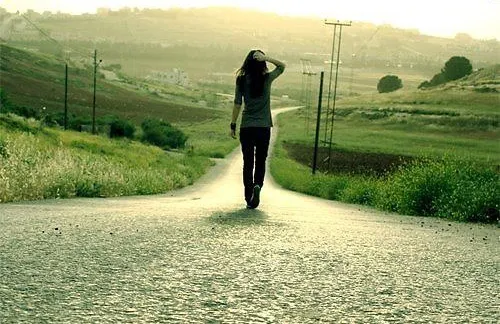 Trò chuyện đêm khuya: Bước tiếp hay dừng lại?