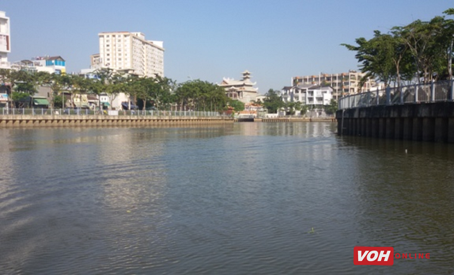 “Xanh hóa” những dòng kênh