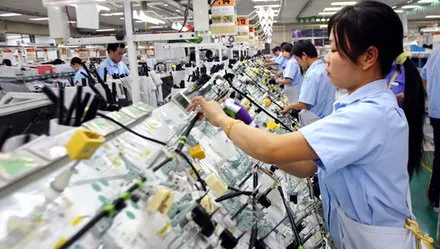 Tiền lương của phụ nữ khu vực châu Á rẻ mạt