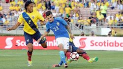 Kết quả bóng đá: Hàng công tịt ngòi, Brazil hòa Ecuador