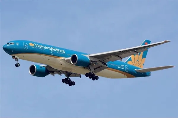 102 hành khách Vietnam Airline ở Viêng Chăn - Lào đã về Nội Bài