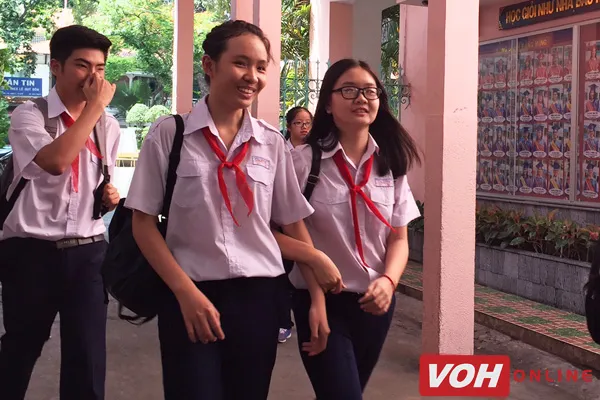 351 thí sinh vắng ngày đầu thi tuyển sinh lớp 10