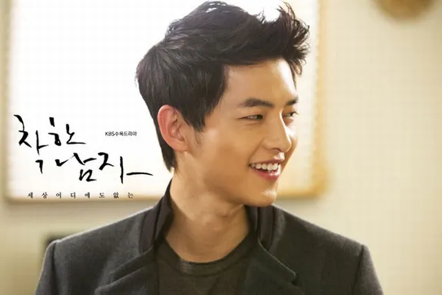 Những chặng đường diễn xuất ấn tượng của “Đại uý Yoo Shi Jin”