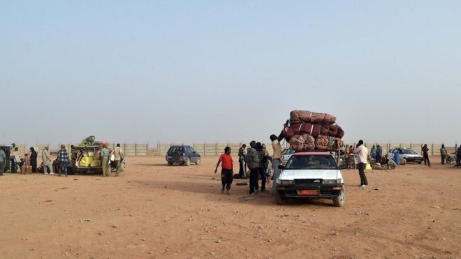 Niger tìm thấy 34 người di cư chết trong sa mạc Sahara