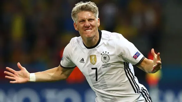 Lượt trận thứ 2 Euro 2016 đêm nay (16/6): Schweinsteiger, Vardy sắm vai dự bị