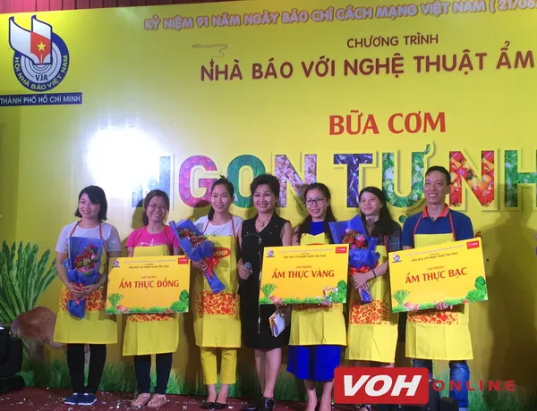 Nhà báo với nghệ thuật ẩm thực