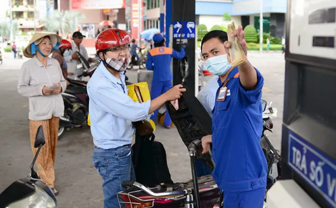 Giá xăng hôm nay có giảm?