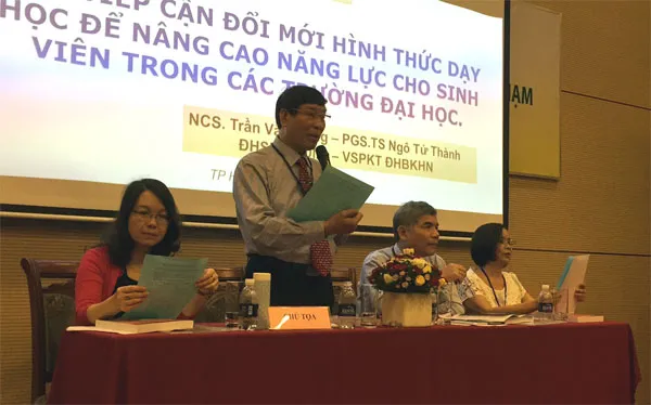 Chất lượng giáo dục không thể vượt quá trình độ giáo viên