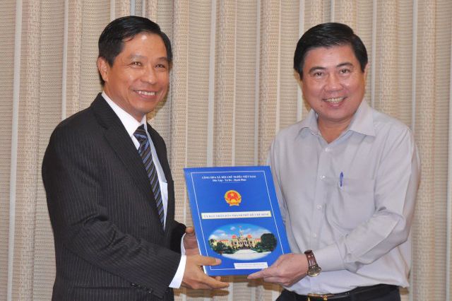 TPHCM trao Quyết định nhân sự mới