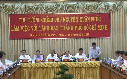 Đầu tàu TPHCM phải “chạy bằng năng lượng nguyên tử”