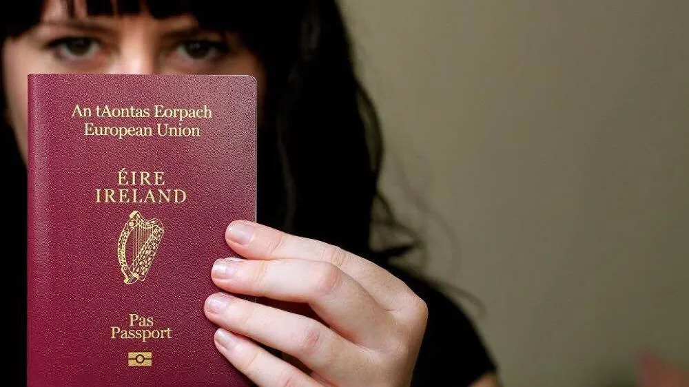Người Anh chuyển sang muốn nhập quốc tịch Ireland