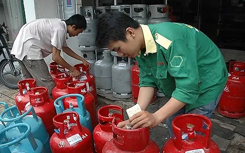 Giá gas tháng 07/2016 giảm 14.000 đồng