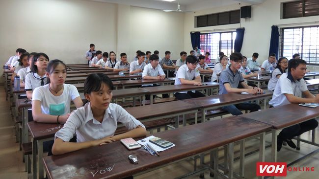 Thi tốt nghiệp THPT 2016: Đề Toán phân hóa cao