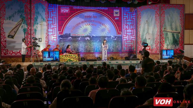 Hơn 100 thí sinh tham gia cuộc thi Tuyển chọn giọng ca cải lương hàng tuần”