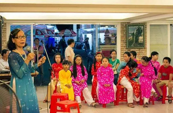 Câu lạc bộ tiếng hát quê hương: 35 chuyên chở tình yêu âm nhạc