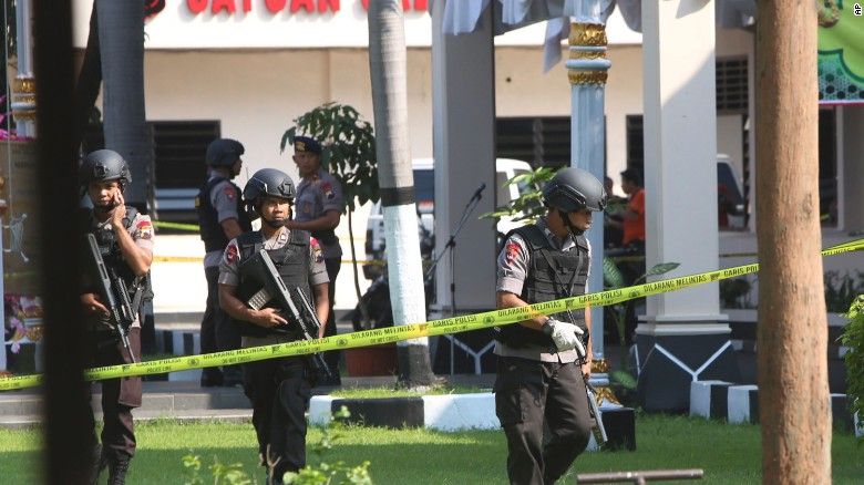 Indonesia: Lại đánh bom tự sát tại Trụ sở cảnh sát