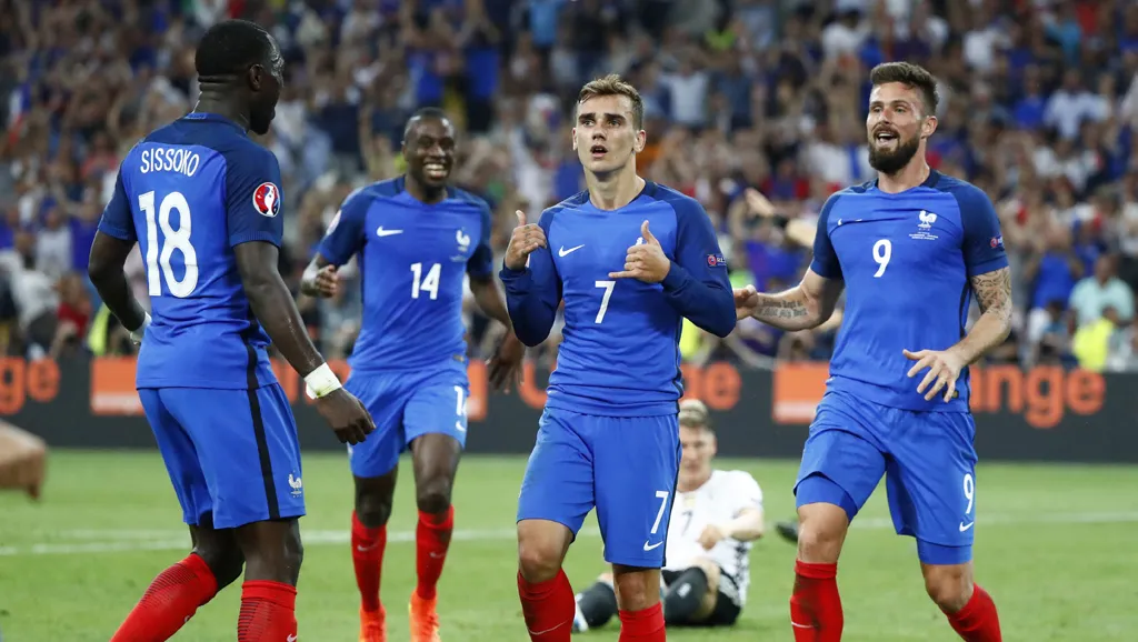 Kết quả bóng đá ngày 8/7: Griezmann lập cú đúp, Pháp vào chung kết gặp Bồ Đào Nha