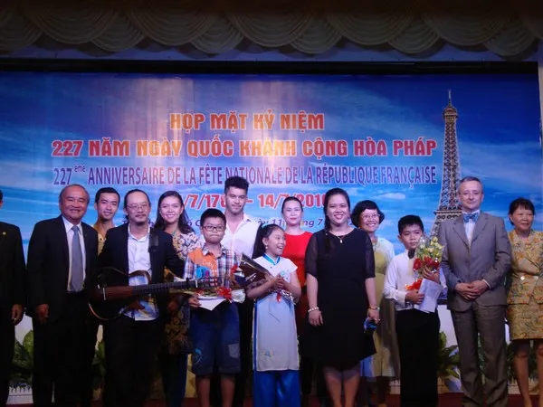 Kỷ niệm 227 năm Quốc khánh Cộng hòa Pháp