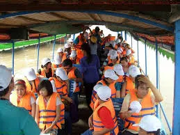 Những điều cần lưu ý khi đi du lịch trong dịp hè
