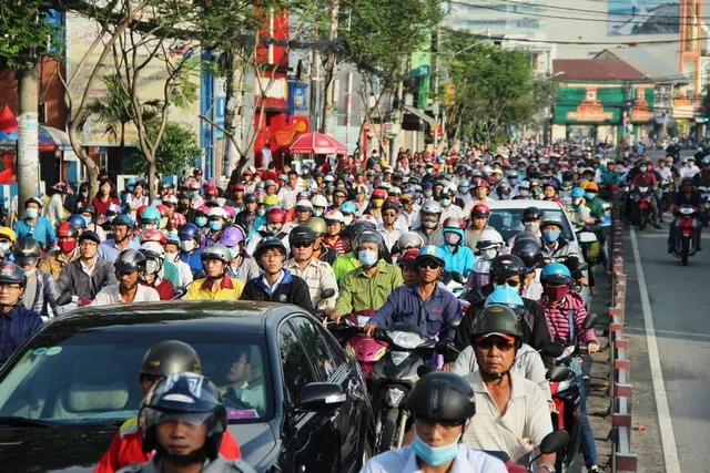 Báo động: 92 vụ xe máy tự té, 85 người tử vong