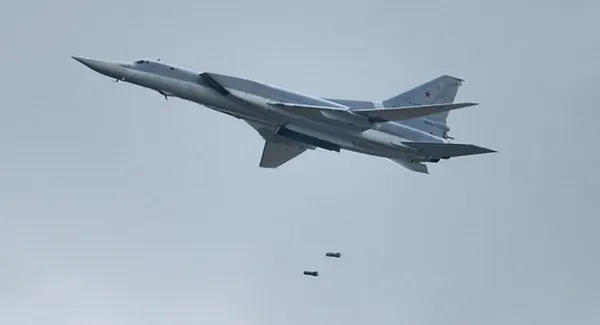 Máy bay Tu-22M3 của Nga không kích các mục tiêu của  IS ở Syria
