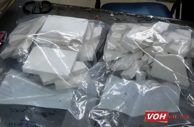 Vận chuyển 5kg heroin đi Australia, nữ hành khách bị bắt tại Tân Sơn Nhất.