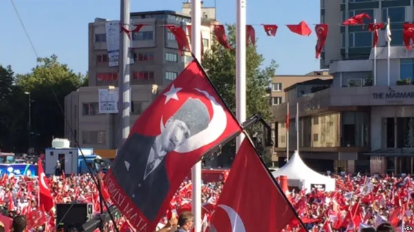 Đảng cầm quyền và các đảng đối lập ở Thổ Nhĩ Kỳ tập họp để bày tỏ tinh thần đoàn kết