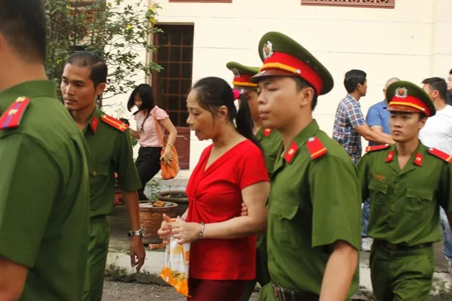 “Hoa hậu quý bà” lãnh 15 năm tù