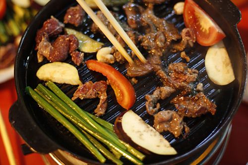 Ngộp thở vì quán bò nướng ở chung cư 87 Hòa Hưng