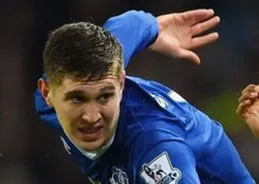 Manchester City nhắm mua hậu vệ John Stones