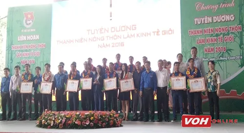 Tuyên dương 18 thanh niên nông thôn làm kinh tế giỏi